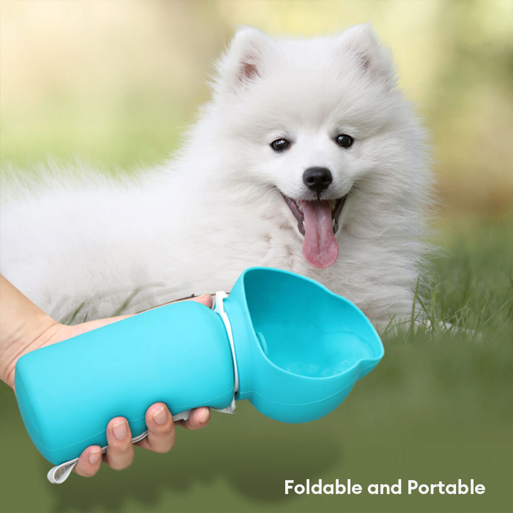 Folding Dog Water Bottle – Soft Silicone, Leak-Proof, 500 ml