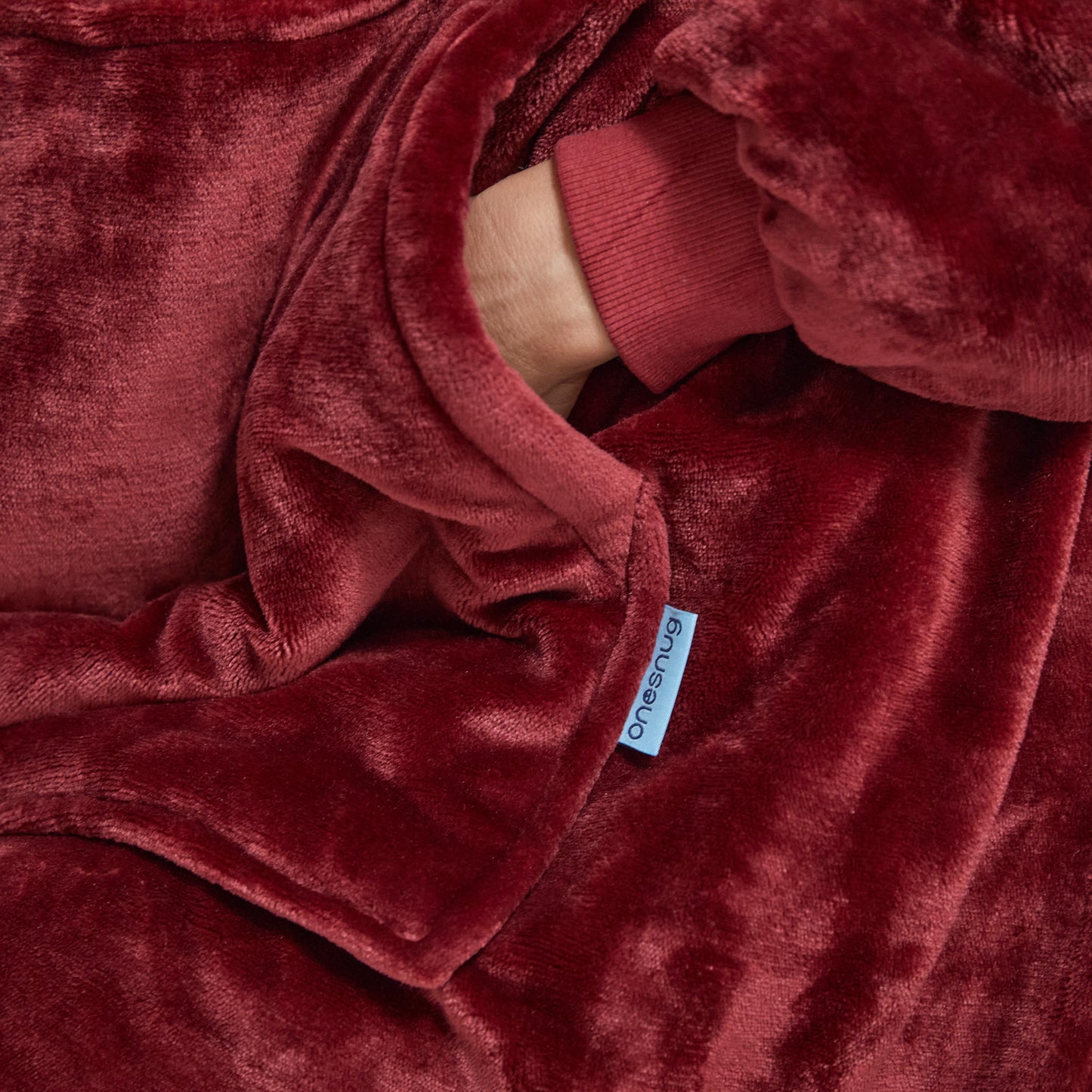 Oversized Hoodie Blanket – Wine | Sherpa Lined, Double-Layer, One Size, Machine Washable, Large Pocket
