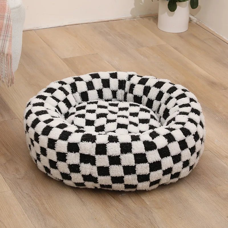 Donut Dog Bed – Calming Checker Plush Washable Cozy Nest for Small & Medium Dogs - mafooouk