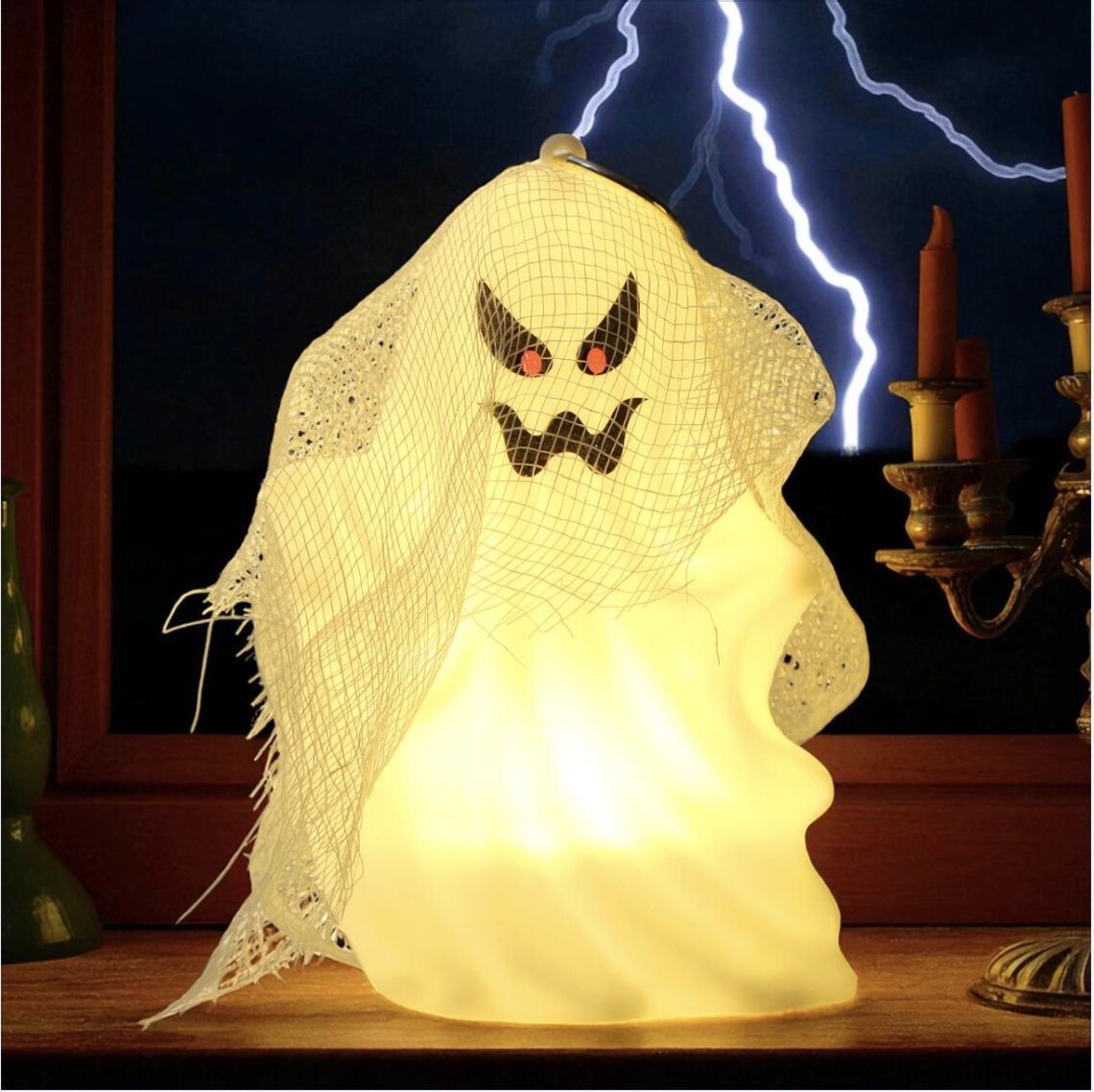 Halloween Skull String Lights – LED Hanging Skeleton Ghost Décor for Indoor & Outdoor Halloween Decorations