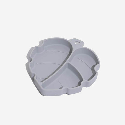 Leaf Suction Pet Bowl – Non-Slip Silicone, 3 Compartments