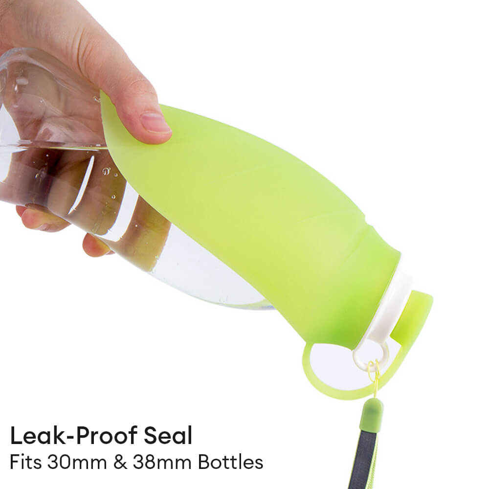 Leaf-Shaped Dog Water Bottle – Foldable, Leak-Proof