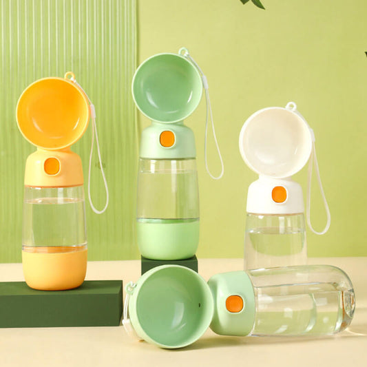2-in-1 Portable Dog Water Bottle (400 ml) with Built-In Bowl & Food Compartmentx