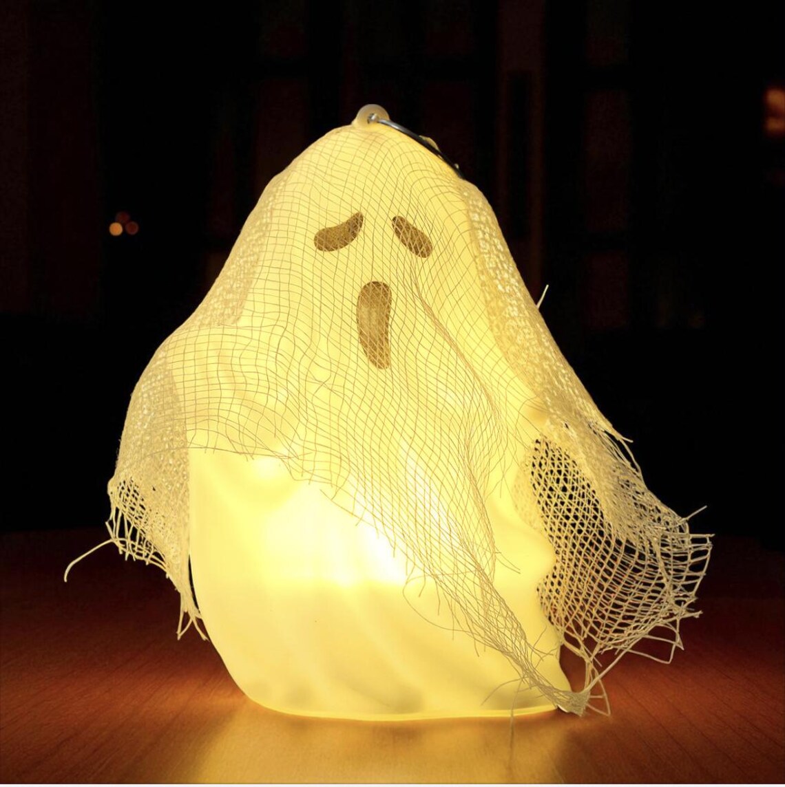 Halloween Skull String Lights – LED Hanging Skeleton Ghost Décor for Indoor & Outdoor Halloween Decorations